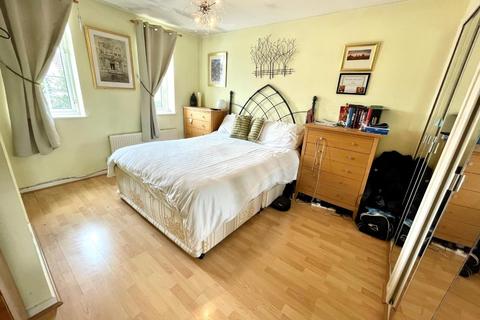 14 Fosberry Close, Wootton, Northampton, NN4 6AW