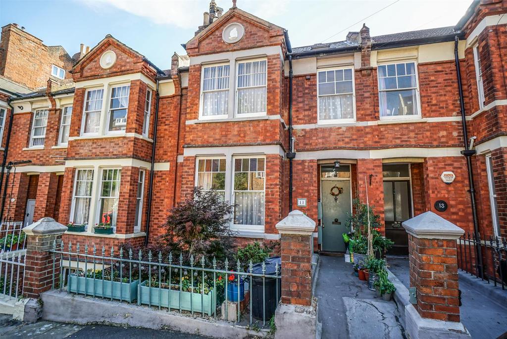 Nelson Road, Hastings 4 bed terraced house £500,000