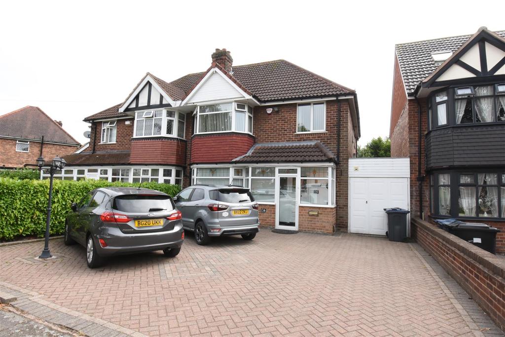 Sandhurst Avenue, Hodge Hill, Birmingham 3 bed semidetached house £