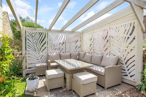 6 Dalton Fields, Newsham, Richmond, DL11 7RF