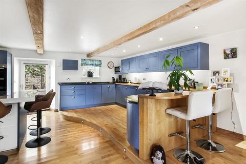 6 Dalton Fields, Newsham, Richmond, DL11 7RF