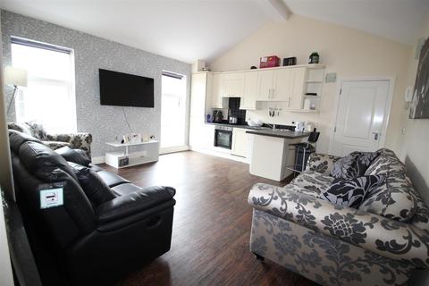 2 bedroom apartment for sale - Heritage Court, Darlington