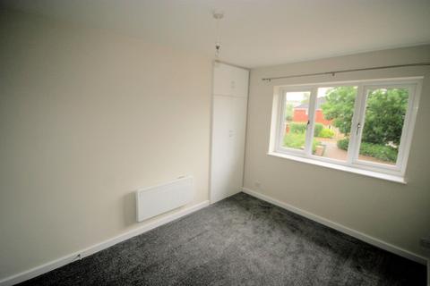 1 bedroom end of terrace house to rent - Elveden Close, Luton
