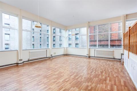 1 bedroom flat for sale, The Deco Building, Coombe Road