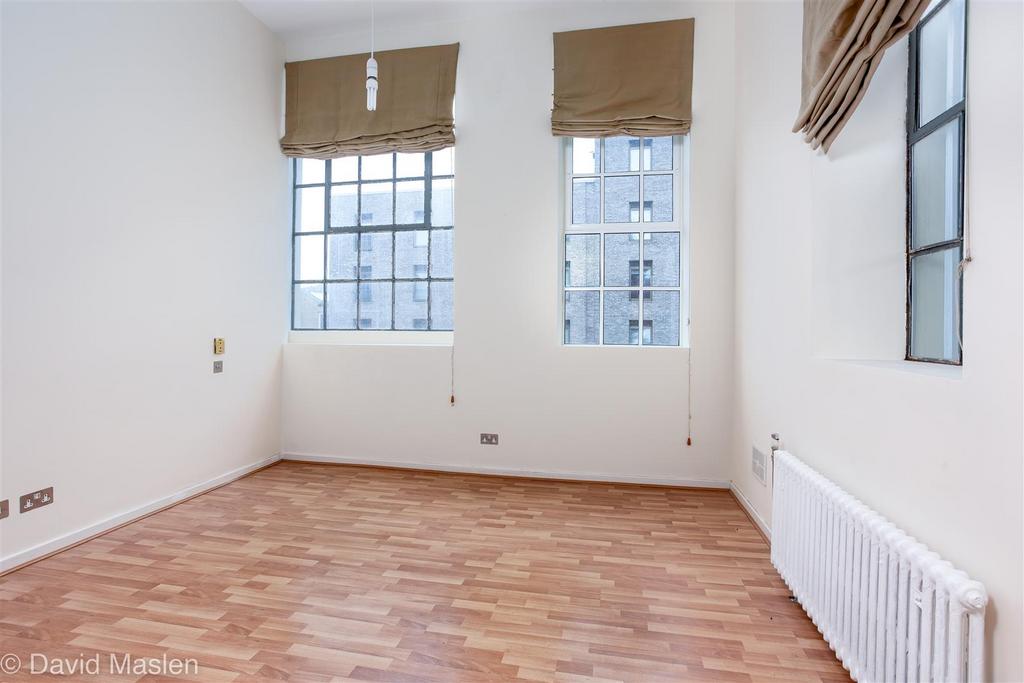 Bedroom1a-.jpg