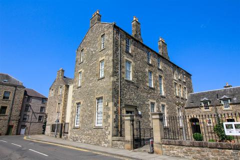 1b Towerdykeside, Hawick, TD9 9EA