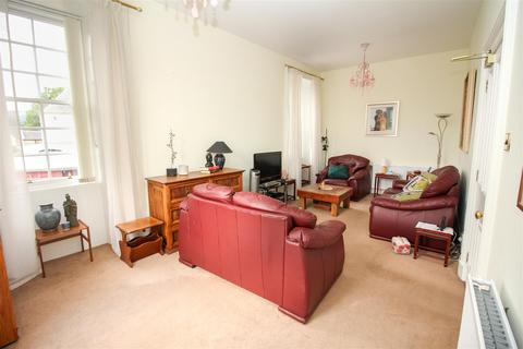 1b Towerdykeside, Hawick, TD9 9EA