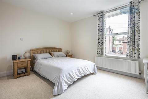 15 Bertram Road, Oughtibridge, Sheffield, S35 0FF
