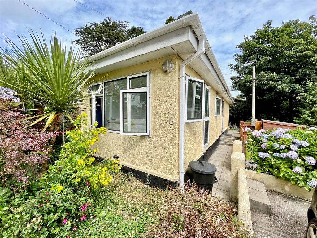 Swanpool 2 bed park home £159,950