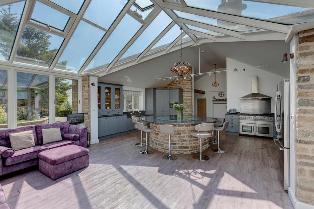 Castle Hill, Main Road, Holmesfield, Dronfield 5 bed detached house for