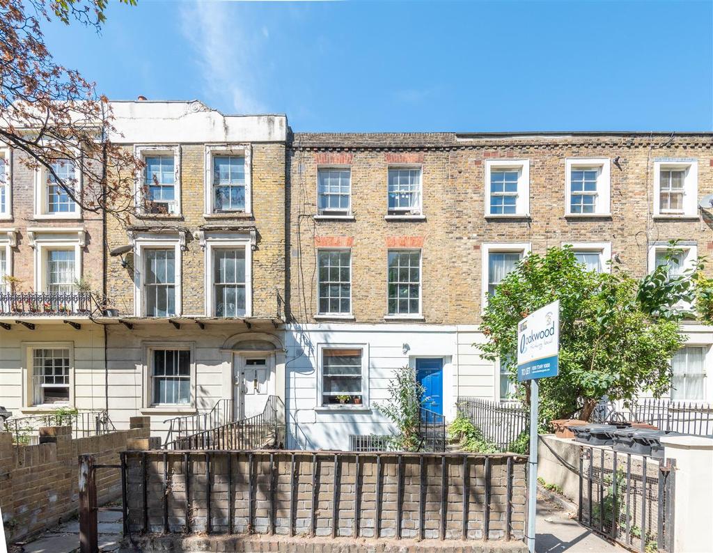 Kingsland Road, London, E8 2 bed flat £2,000 pcm (£462 pw)