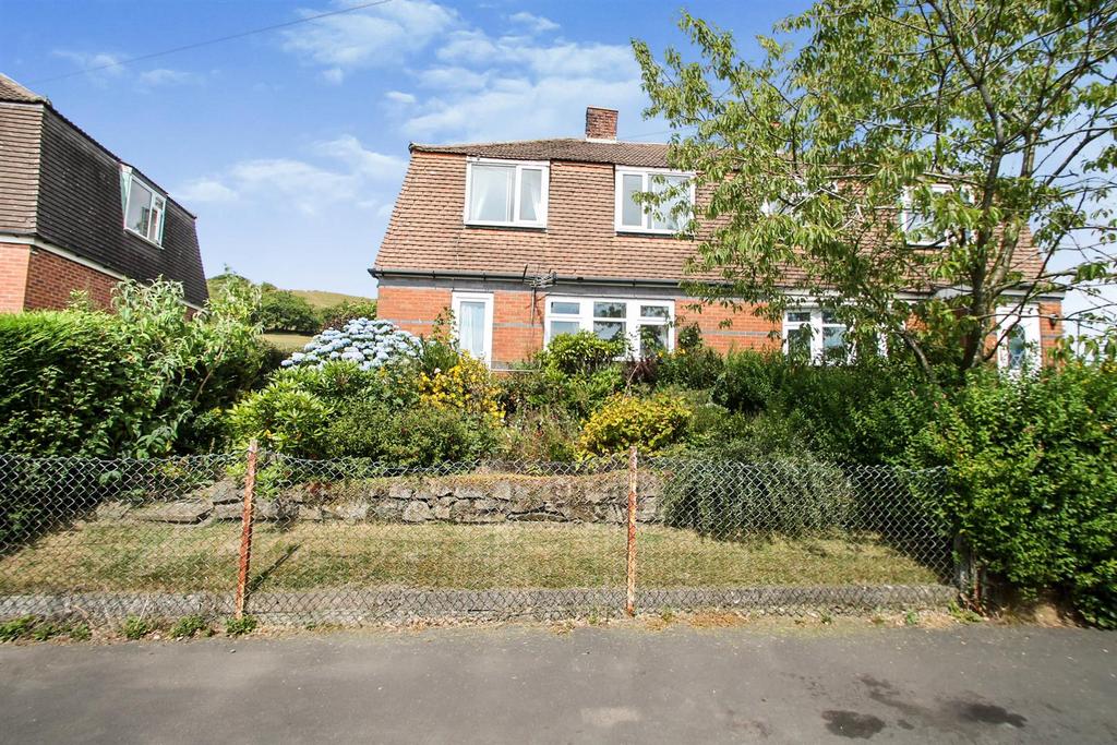 The Crescent, Clee Hill, Ludlow 3 bed semidetached house for sale £