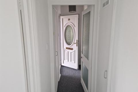 Flat 20, Fox House Allison Road, Bristol, BS4 4NT