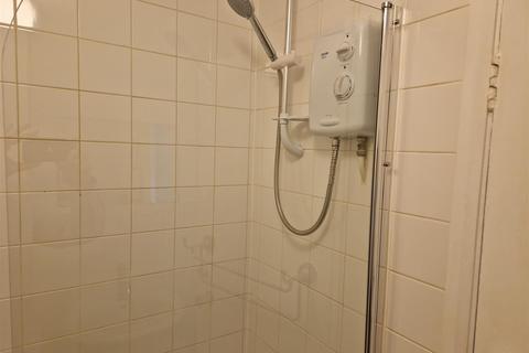 Flat 20, Fox House Allison Road, Bristol, BS4 4NT