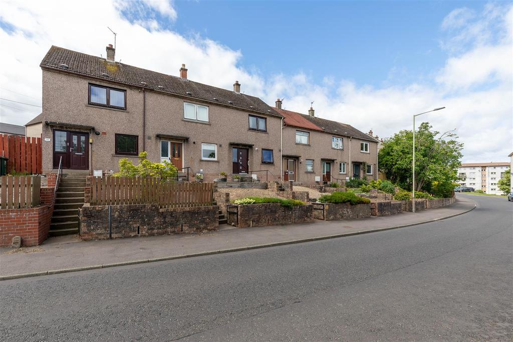 Strathtay Road, Perth 2 bed terraced house £132,500