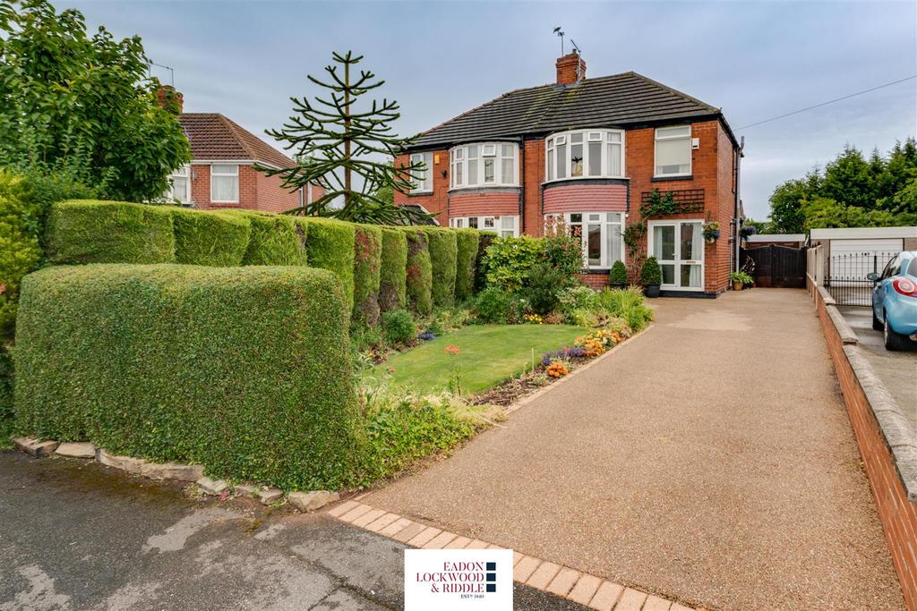 Reresby Crescent, Whiston, Rotherham 3 bed semidetached house for sale