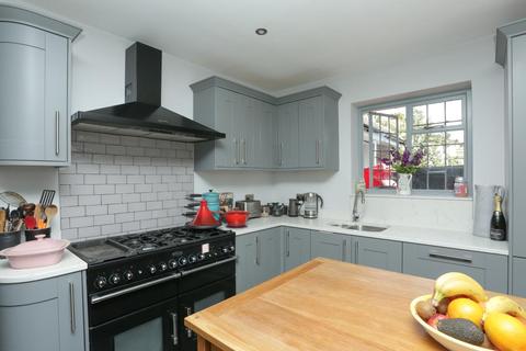 56 Alpha Road, Birchington, CT7 9EA