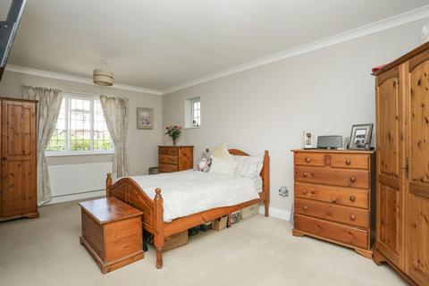 56 Alpha Road, Birchington, CT7 9EA