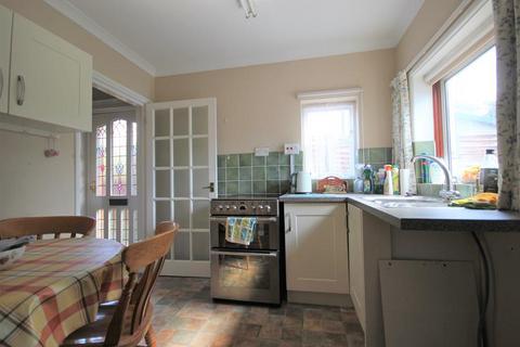2 bedroom semi-detached house for sale - 5 Spring Gardens, Malvern, Worcestershire, WR14