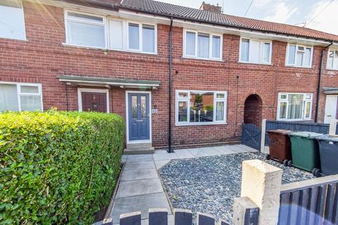 29 Cardinal Square, Leeds, LS11 8HS