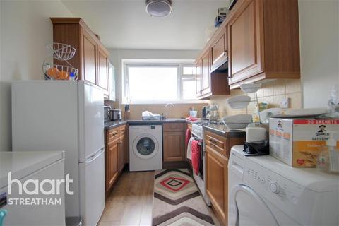 2 bedroom maisonette to rent - Ivy Gardens, CR4