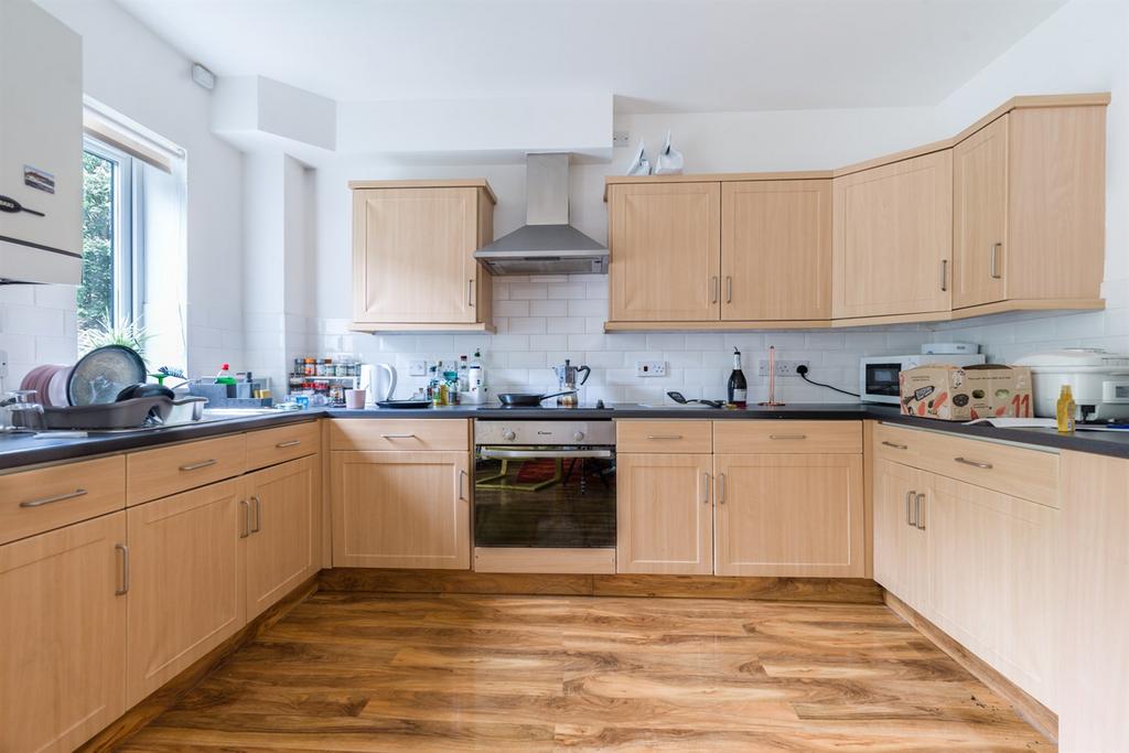 Breamish Quays, Breamish Street, Newcastle Upon Tyne 2 bed apartment