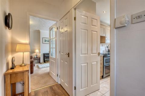 30 Austcliff Close, Redditch, B97 5NZ