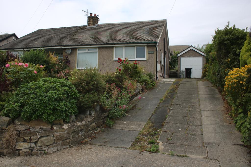 Hill Clough, Laycock BD22 2 bed semidetached house £795 pcm (£183 pw)