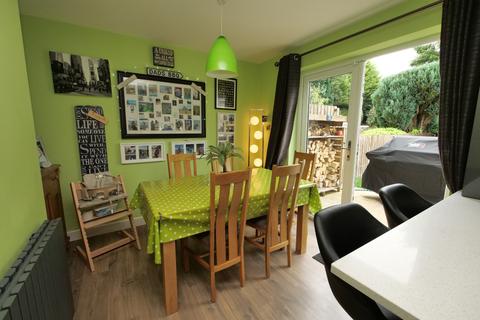 10 Dalacres Crescent, Embsay, Skipton, BD23 6RW