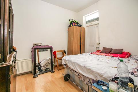 129 Plashet Road, London, E13 0RA