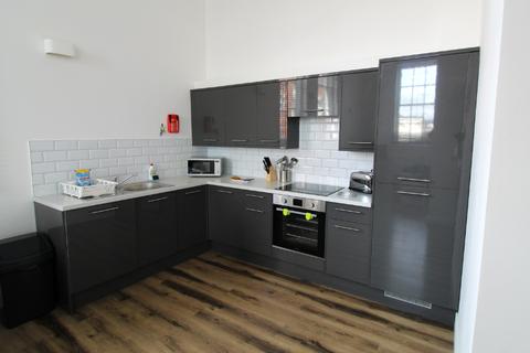 1 bedroom flat to rent, Victoria Road, Swindon SN1