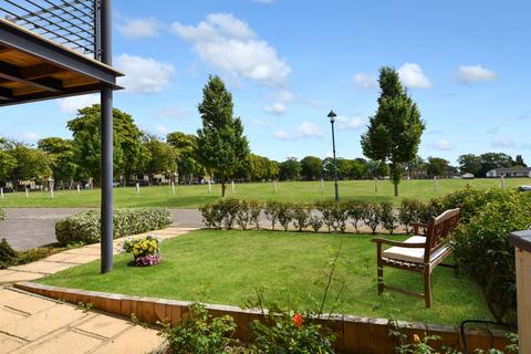 9 Boundary Way, Shoeburyness, Southend-on-sea, SS3 9QF