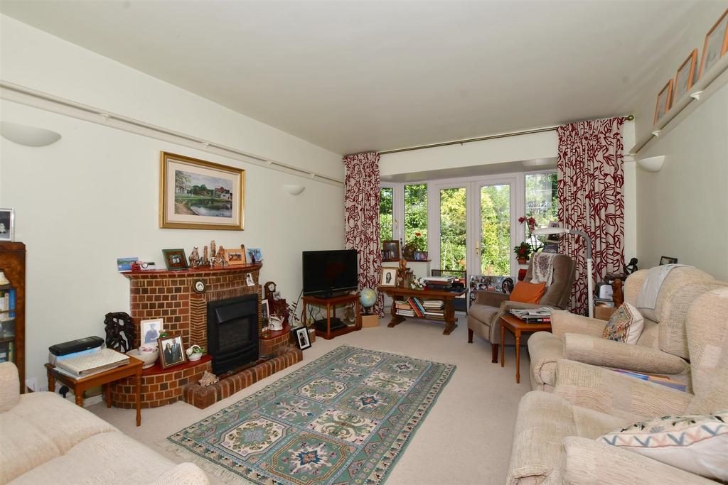 Great Woodcote Park, Purley, Surrey 3 bed detached house £875,000