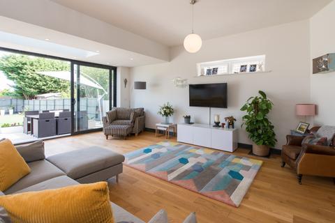 63 Clover Rise, Whitstable, CT5 3HT