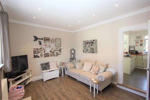 129 Bynes Road, South Croydon, CR2 0PZ