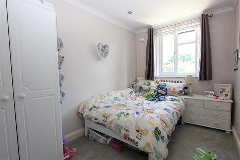 129 Bynes Road, South Croydon, CR2 0PZ