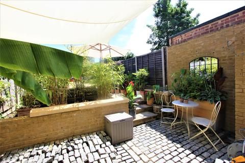 129 Bynes Road, South Croydon, CR2 0PZ