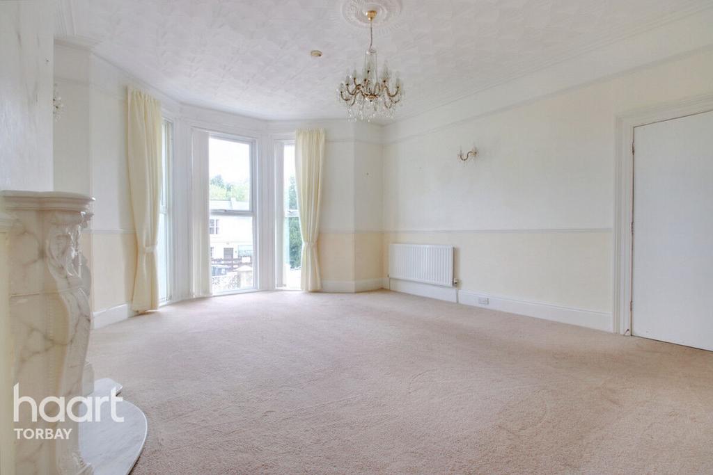 Ilsham Road, Torquay 4 bed terraced house for sale £450,000