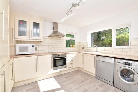 3 bedroom end of terrace house for sale, The Platt, Dormansland, Surrey