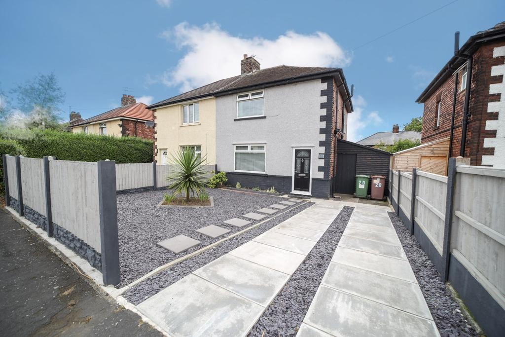 Gibbons Avenue, St. Helens, WA10 4EJ 3 bed semidetached house £180,000