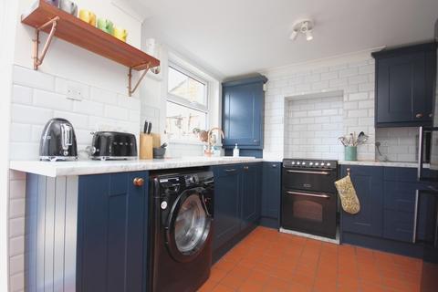 168 Bridge Road, Sarisbury Green, Southampton, SO31 7EH
