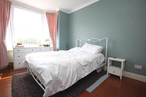 168 Bridge Road, Sarisbury Green, Southampton, SO31 7EH
