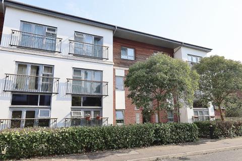 Flat 18, Brant Court Riverside Close, Romford, RM1 1EG