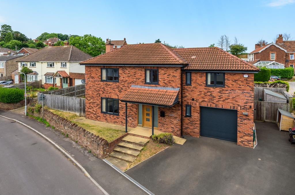 Church Road, Wembdon, Bridgwater... 4 bed detached house £525,000