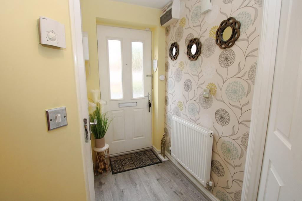 Bretton Avenue, Warrington, WA1 3 bed semidetached house £235,000