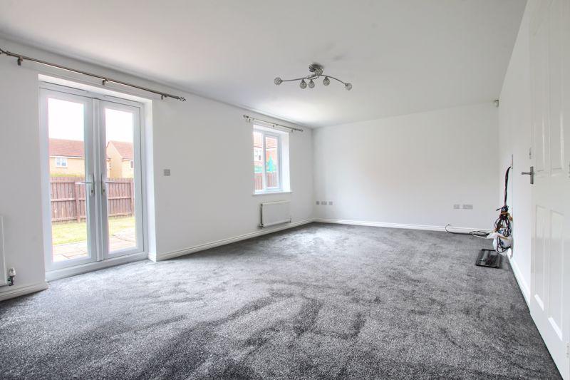 Drive, Ingleby Barwick 5 bed detached house £1,300 pcm (£300 pw)