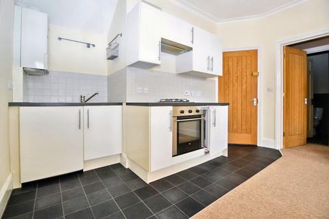 1 bedroom apartment to rent, Old Street, Clevedon