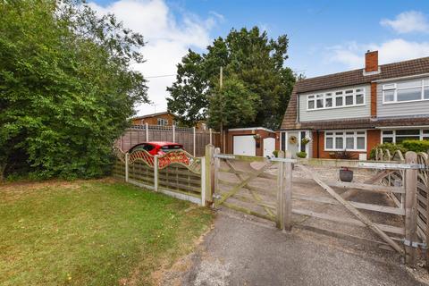 2 bedroom semi-detached house for sale, Old Wickford Road, South Woodham Ferrers, Chelmsford