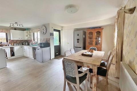 7 Anchor Down, Solva, Haverfordwest, SA62 6TQ