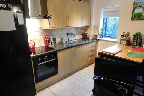 Flat 40, Castle Locks Castle Road, Kidderminster, DY11 6DX